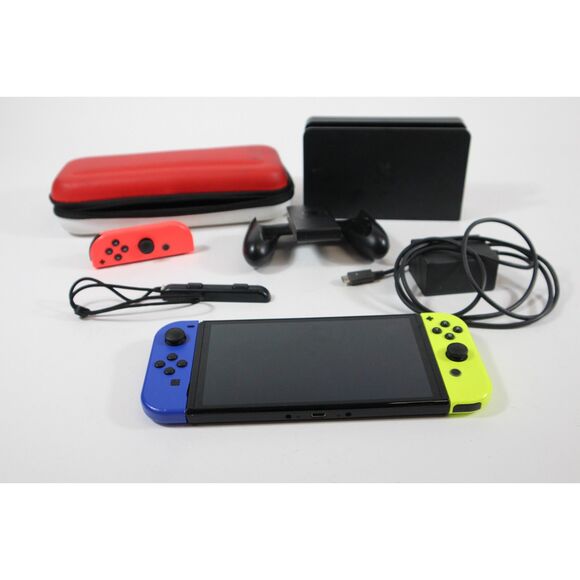 NINTENDO SWITCH OLED - Picture 2 of 4